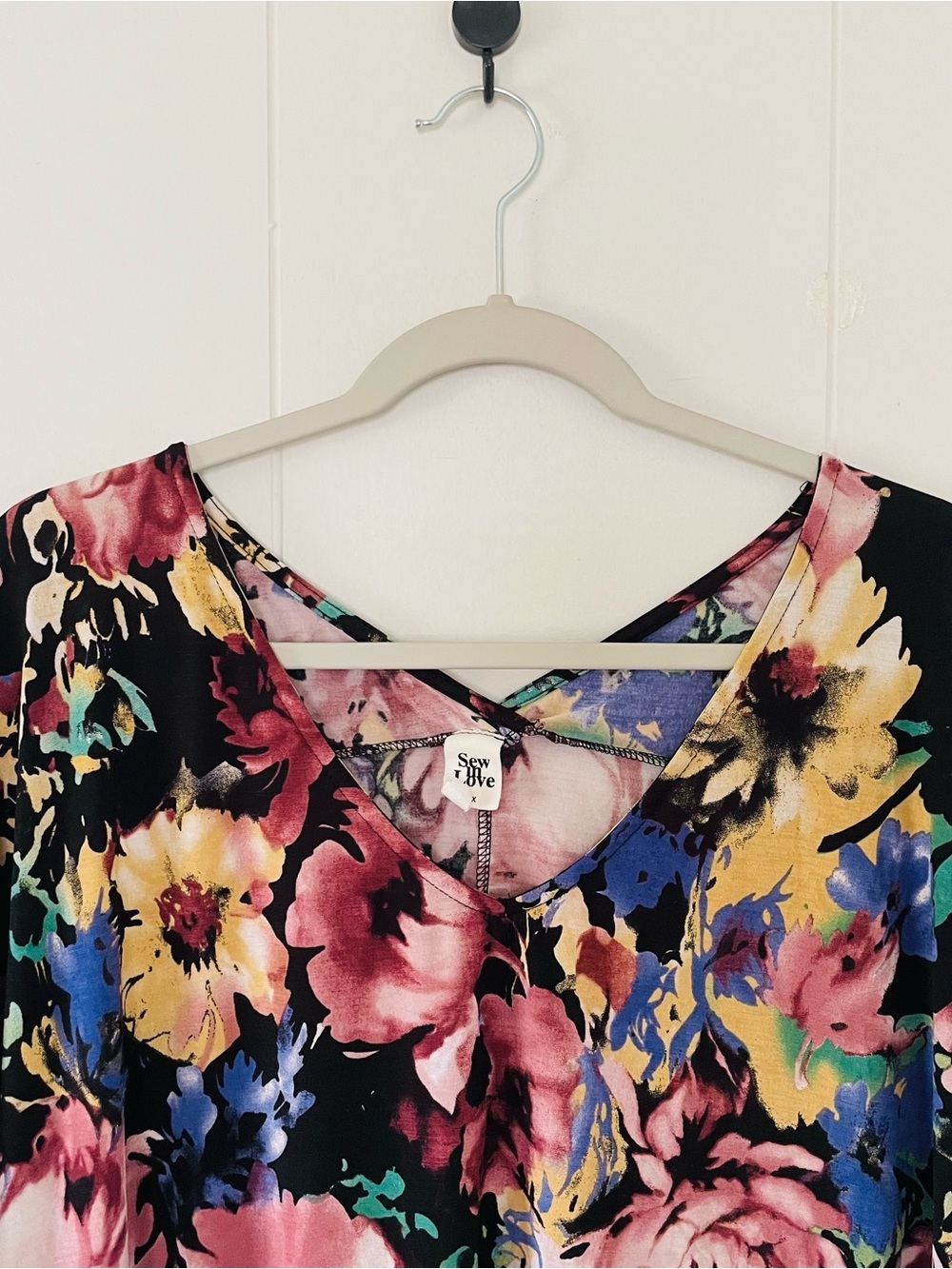 Floral V-Neck Blouse in Black and Pink - Soft Stretch Top - Picture 2 of 8